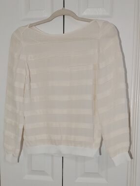 Veronica Beard Blouse, Size 2, 100% Silk, Cream, Semi-Sheer